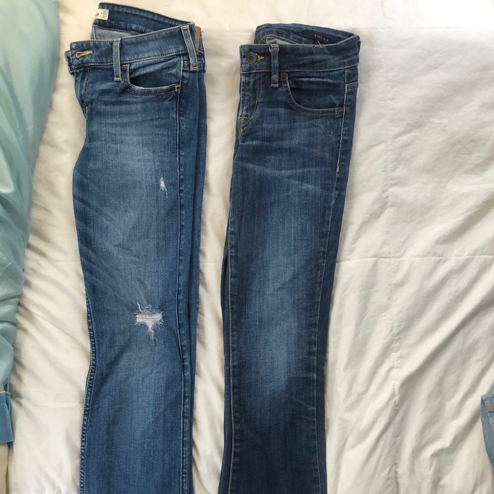 Bundle of Guess and Hollister jeans